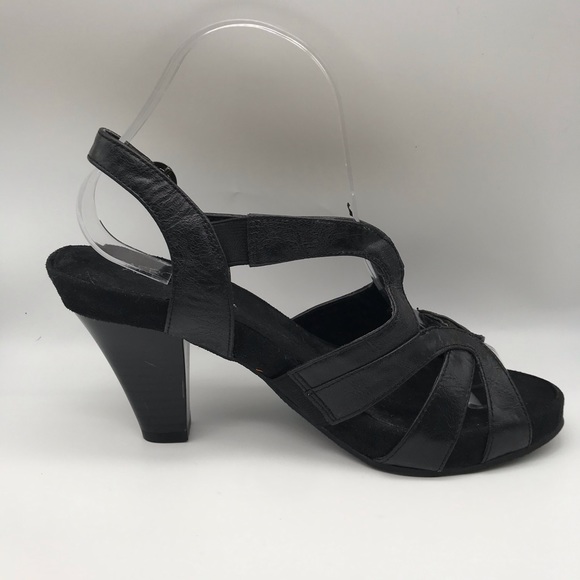 Aerosoles Black Strappy Heeled Sandals in Size 8 - Picture 4 of 12